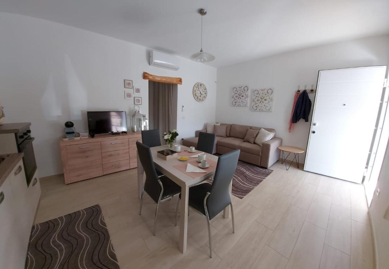 Casa Vacanze Olbia - Alebea - Екстериор снимка